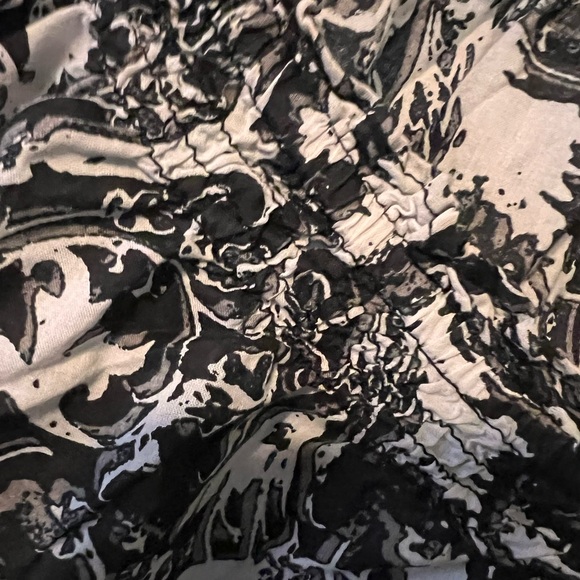 Merona Paisley Print Blouson Tie Neck Top
With Smocking Detail - Picture 3 of 8